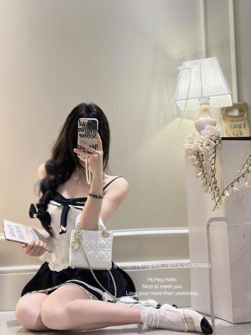 韩版女装批发：抓住时尚潮流的关键